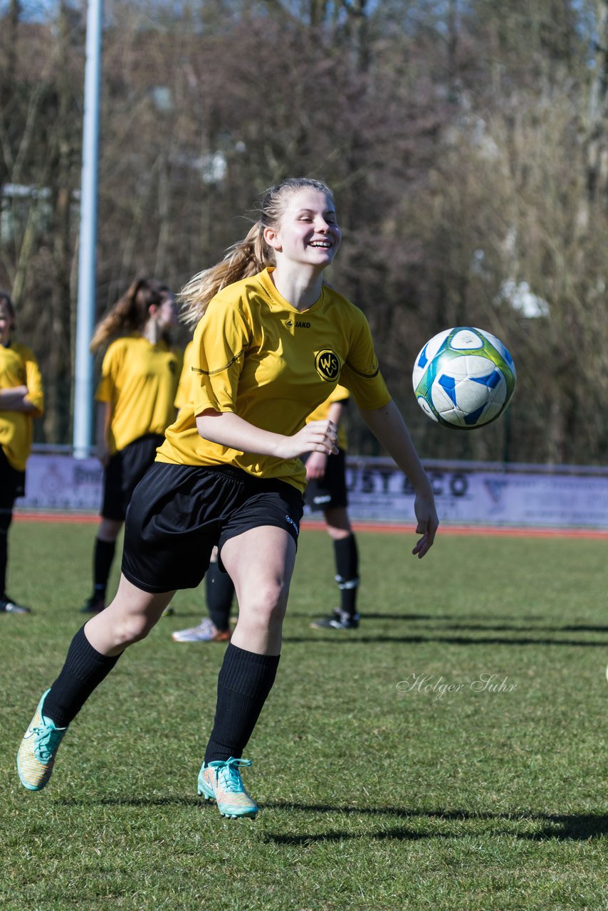 Bild 248 - C-Juniorinnen VfL Oldesloe - Wiker SV : Ergebnis: 0:5